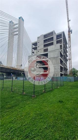 Basarab | Cladire mixta | 5.790 mp | structura finalizata | Ideal investitie | 6,35 mil - 7