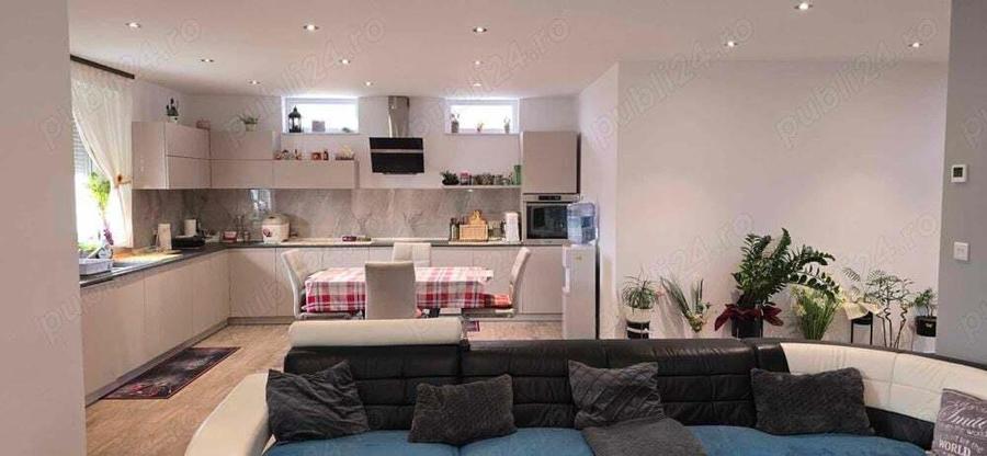 Casa 4 camere de vanzare, Sanmartin, zona str Carmel - 2