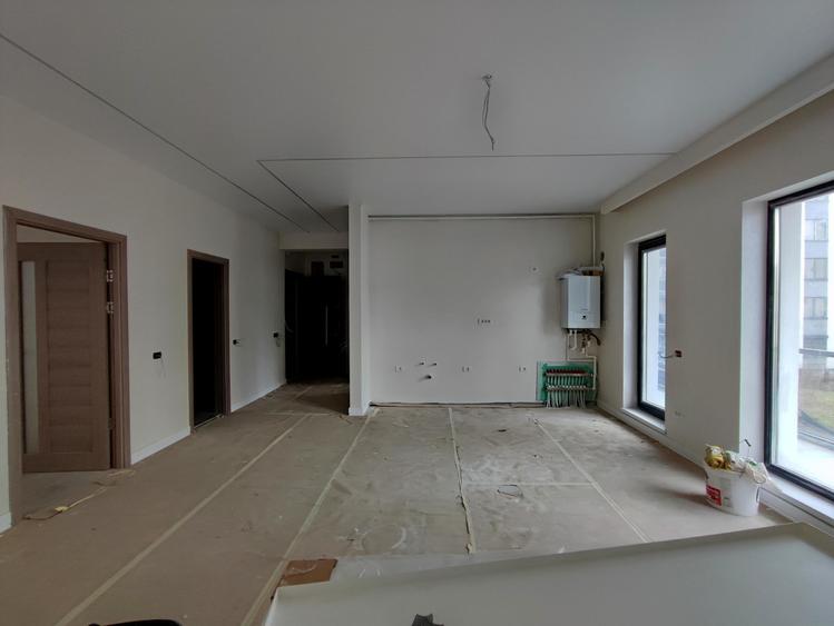 Apartament cu 3 camere si loc de parcare de vanzare in Tomis Plus - 3