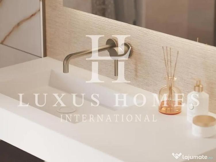 Vila de lux cu piscina mare ?i vedere la mare, situata intr-o sta?iune de golf Arad - 5