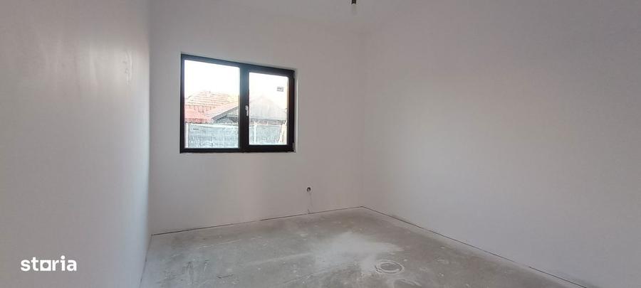 Casa noua spatioasa cu teren Zimandcuz - 13