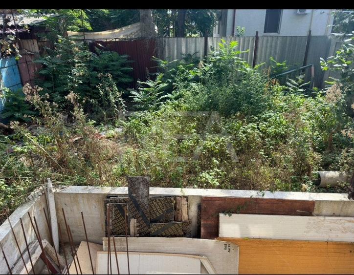 Casa + Curte 1 Mai - 11