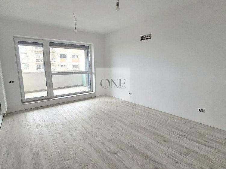 Garsonieră Decomandată Bloc Nou - 2