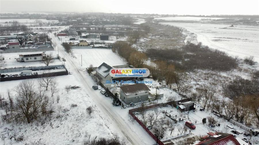 vanzare casa pe lac Frumusani - 1