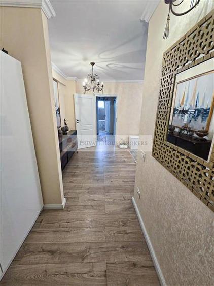 Apartament cu 2 camere semidecomandat, mobilat în Pipera