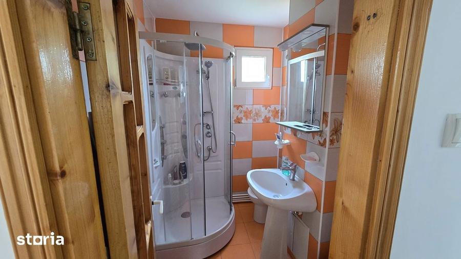 Vand apartament cu 3 camere et 2 - 6
