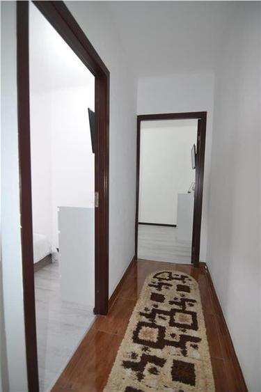 Apartament 3 camere decomandat,mobilat,utilat, etaj intermediar  Astra -Berzei - 13
