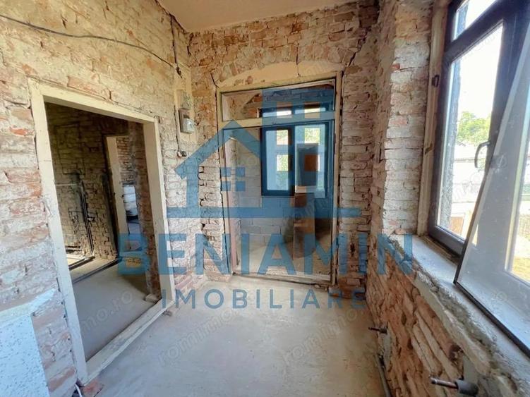 Casa La tara-Renovata partial -Teren 1000mp-Dolj -Rate -Disponibila - 6