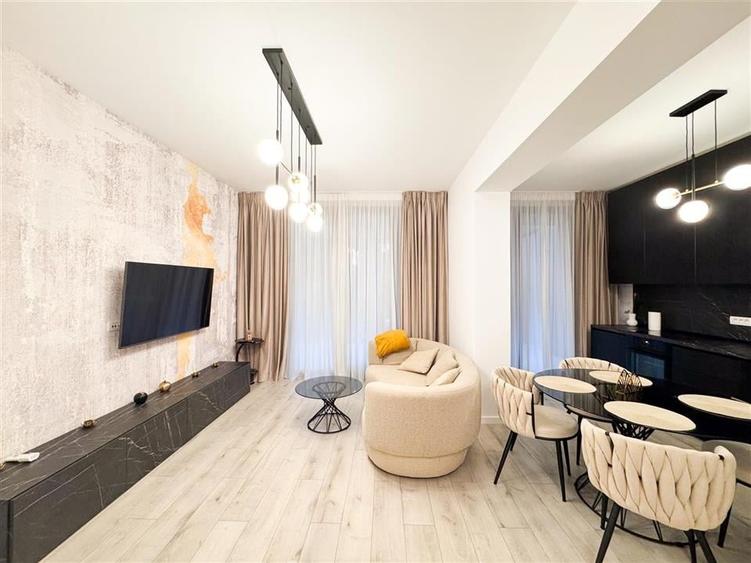 Apartament 3 camere tip Duplex de inchiriat Win Herastrau - 2