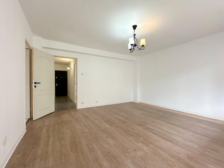 Lângă parc, renovat complet, gata să devină al tău. Totul nou! - 4