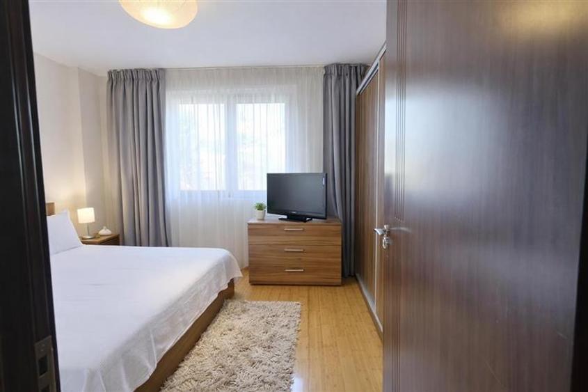 Apartament doua camere, decomandat, 64mp,parcare securizata,Central,Brasov - 5