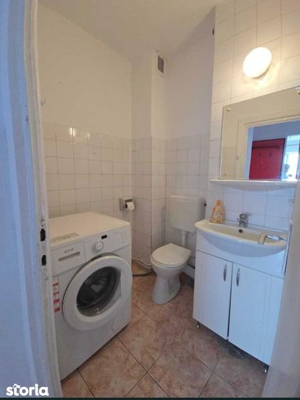 Disponibil imediat Apartament cu poten?ial ?i priveli?te superba!! - 1