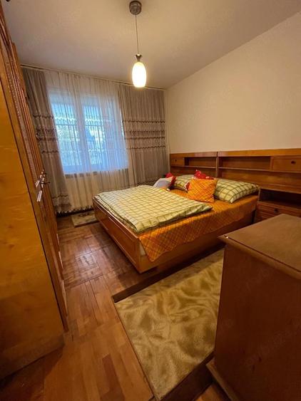 inchiriez apartament 2 camere semidecomandat cu vedere la bega - 1