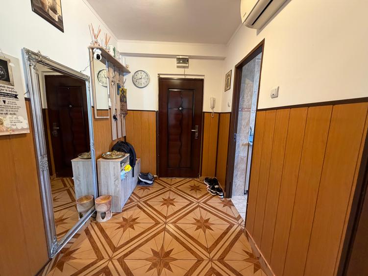 Titan 3 Camere 70 Mp Bloc Caramida Reabilitat 15 Min Metrou - 18