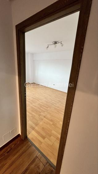Apartament cu 2 camere decomandat în Noua Apartament cu 2 camere decomandat în Noua