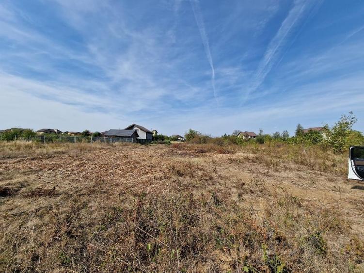 De vanzare 2 Loturi Teren 500+ metri patrati Domnesti - 5