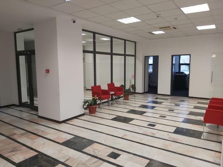 Cladire birouri zona centrala Iasi, strada Palat - 4