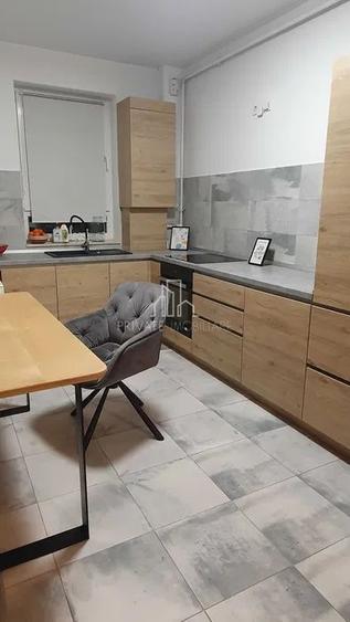 Apartament 2 camere, Mobilat/Utilatîâ/Cu parcare, Maurer - 1