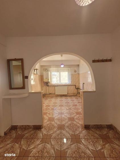 Apartament 3 camere langa Liceul Nr.7 | Micro 16 - 2