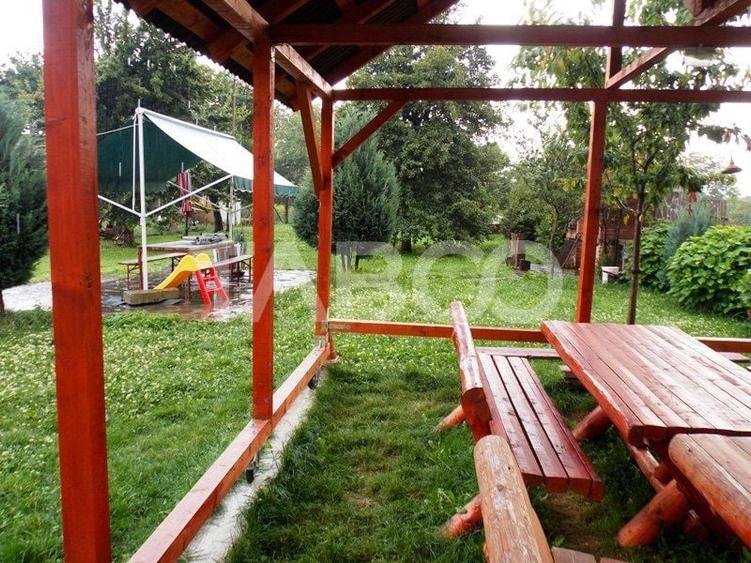 Pensiune la cheie 13 camere  15 locuri parcare si teren 3000 mp - 24