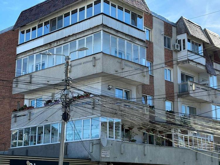 CAMPINA -4 camere et. 3/4 ULTRACENTRAL - 3