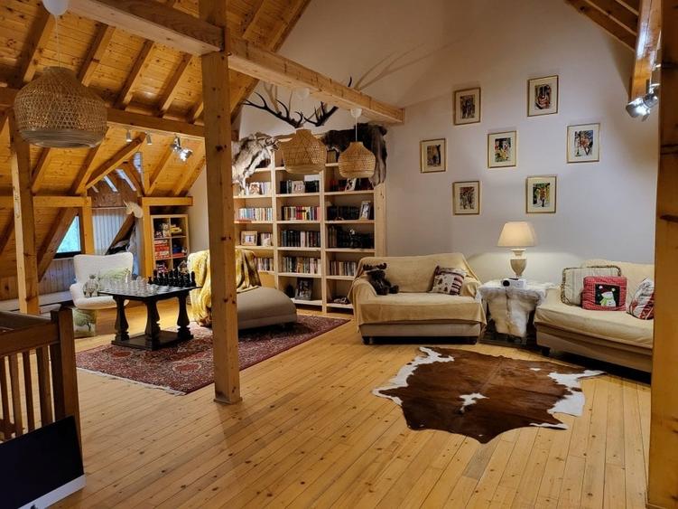 Vila de vanzare in Predeal !!! Zona Cioplea !!! - 5