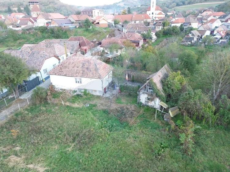 Casa de vanzare cu 3 camere in Axente Sever, jude?ul Sibiu - 1