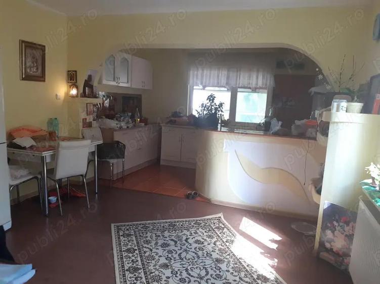 Vanzare Casa P + M constr. 2006 zona Chercea - Comuna din Paris - 16