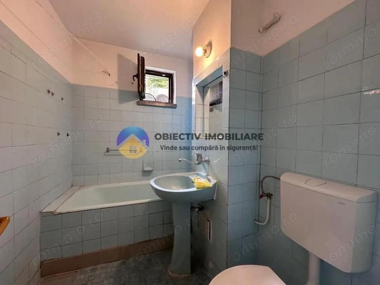 Apartament de vanzare 3 camere- pretabil pentru spa?iu comercial - 9