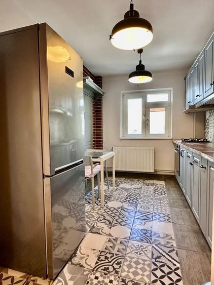 Apartament 3 camere V.V. Stanciu 7 | Timpuri Noi | Renovat - centrala termica. - 3