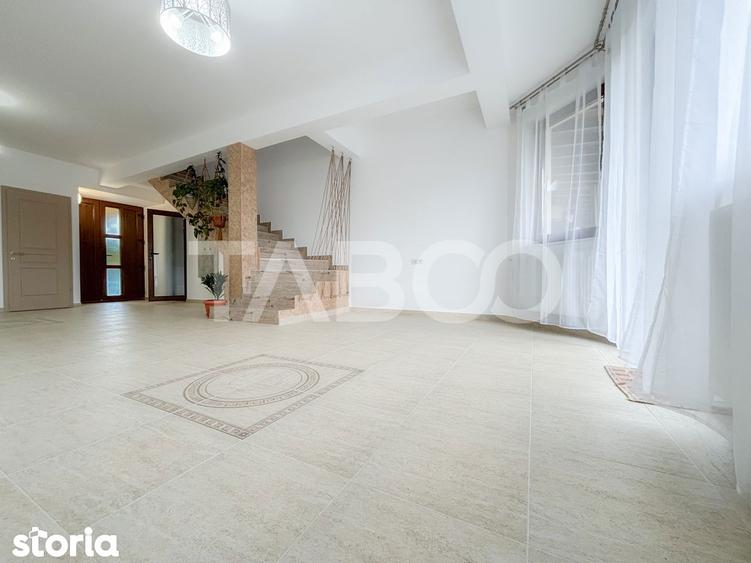 De inchirat unitate duplex 6 camere curte individuala zona Buna Ziua - 7