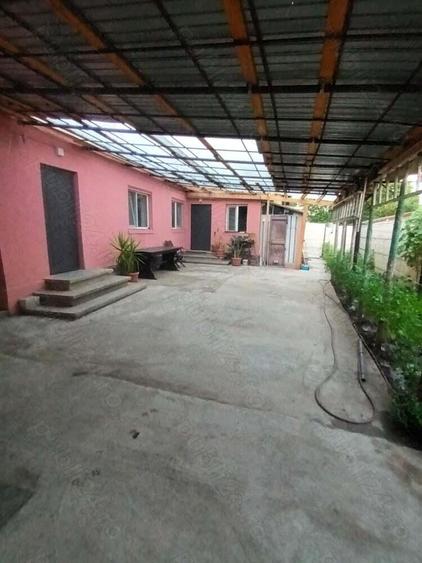 Inchiriez casa valu traian - 3