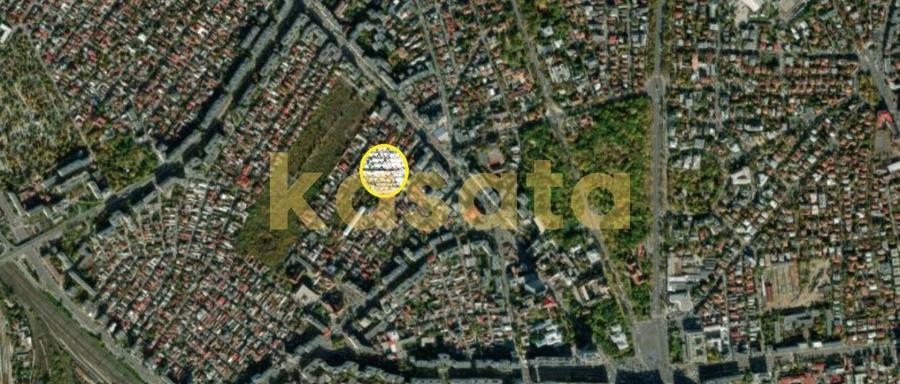 Teren de vanzare 582 Mp. - Zona Ion Mihalache/Piata 1 Mai - 1