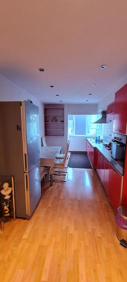 Inchiriez apartament 2 camere central - 1