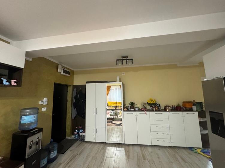 Direct de la proprietar-  ap .3 camere   NEGOCIABIL - 5