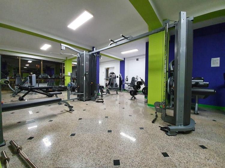 Inchiriere spatiu si preluare afacere - 2