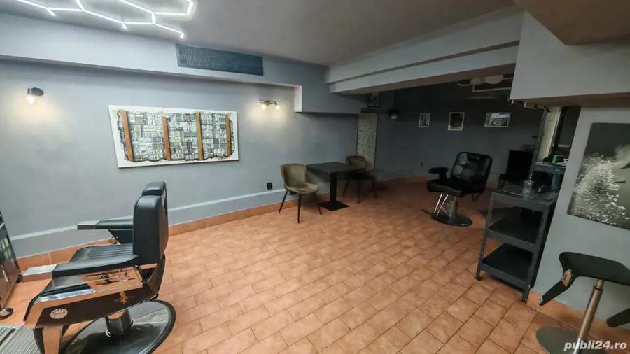 spa?iu comercial - 8