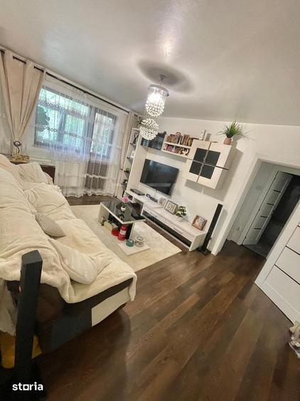 Apartament cu 3 camere semidecomandat, mobilat în Drumul Taberei — fotografia 2