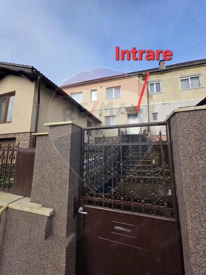 Casa de vanzare, curte proprie -Medias, str. Stadionului - 6