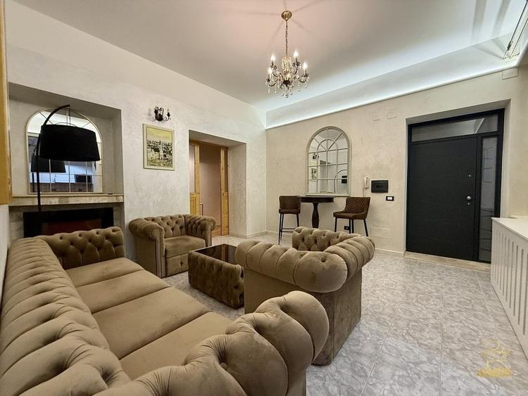 Apartament modern cu 4 camere in zona Ultracentrala - Oradea - 1