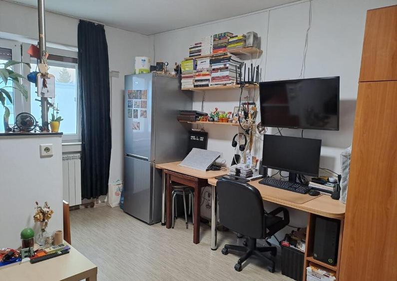 Garsoniera semidecomandata - zona Astra - 2