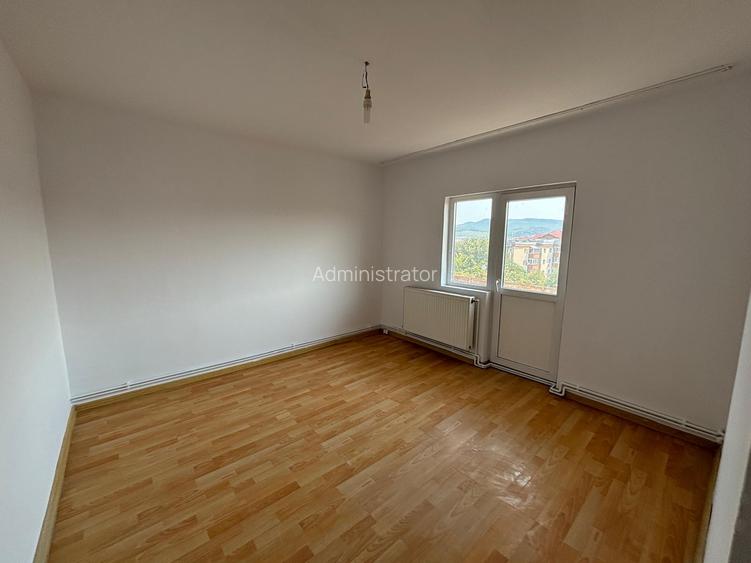 Apartament 3 camere Nord str. Dr. Hacman