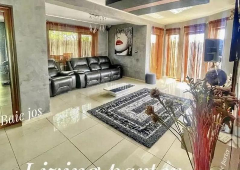 Casa Vanatori ,mobilata, utilata teren 500 mp - 1