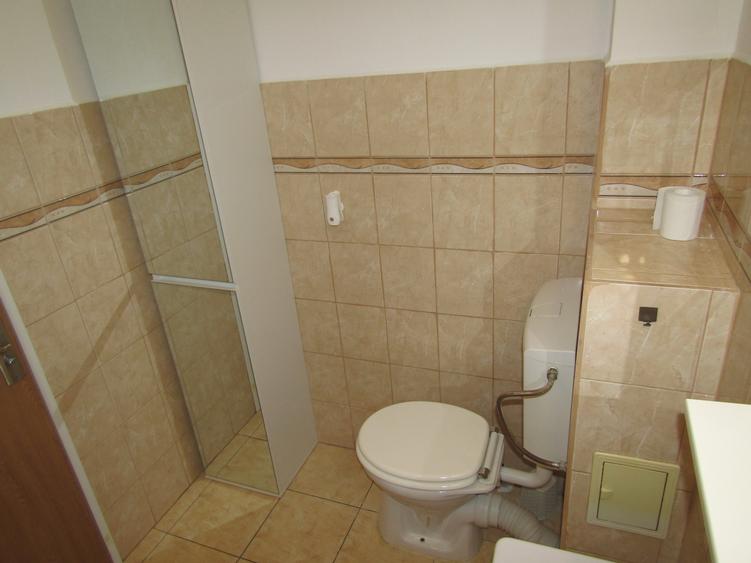 De închiriat apartament 2 camere + living | Sibiu, zona Cedonia, str. Roșiorilor - 14