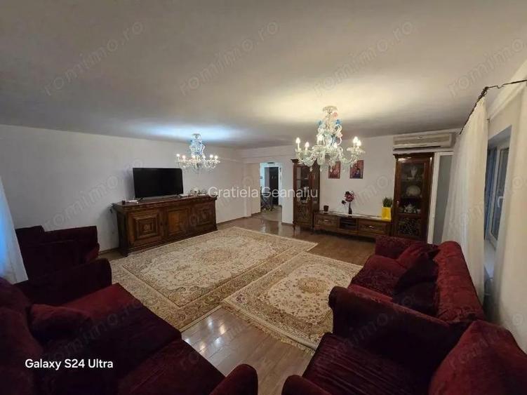 Apartament 3 camere, decomandat, 110 mp, metrou, AC, Tineretului.