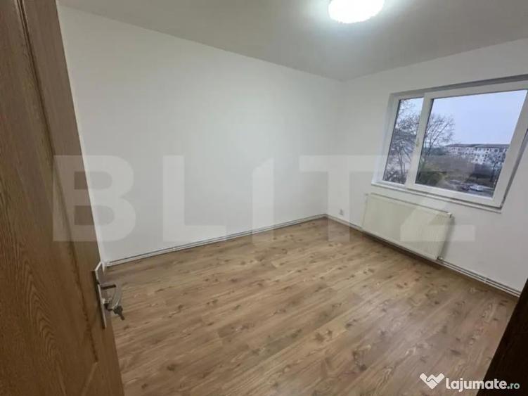 Apartament de vanzare, 36.21 mp, zona Micro 14 - 6