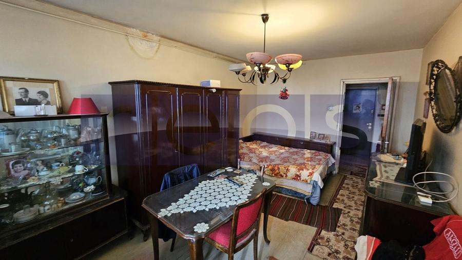 De Vanzare 3 camere la doar câțiva pași de metrou – Favorit - 2