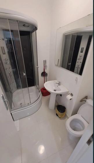 garsoniera ultracentral str.Victoriei 28mp,etaj2 din4, 73000euro - 2