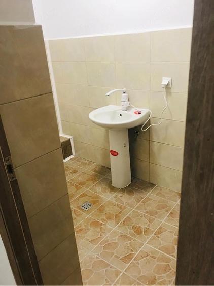Casa cu teren 1.917 mp locatie fostul cabinet medical - 35 km distan?a de Bucuresti - 10