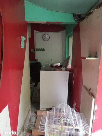 SUPER OCAZIE SE VINDE TEREN CU O CASA DEMOLABILA IN ZONA MIHALACHE - 4